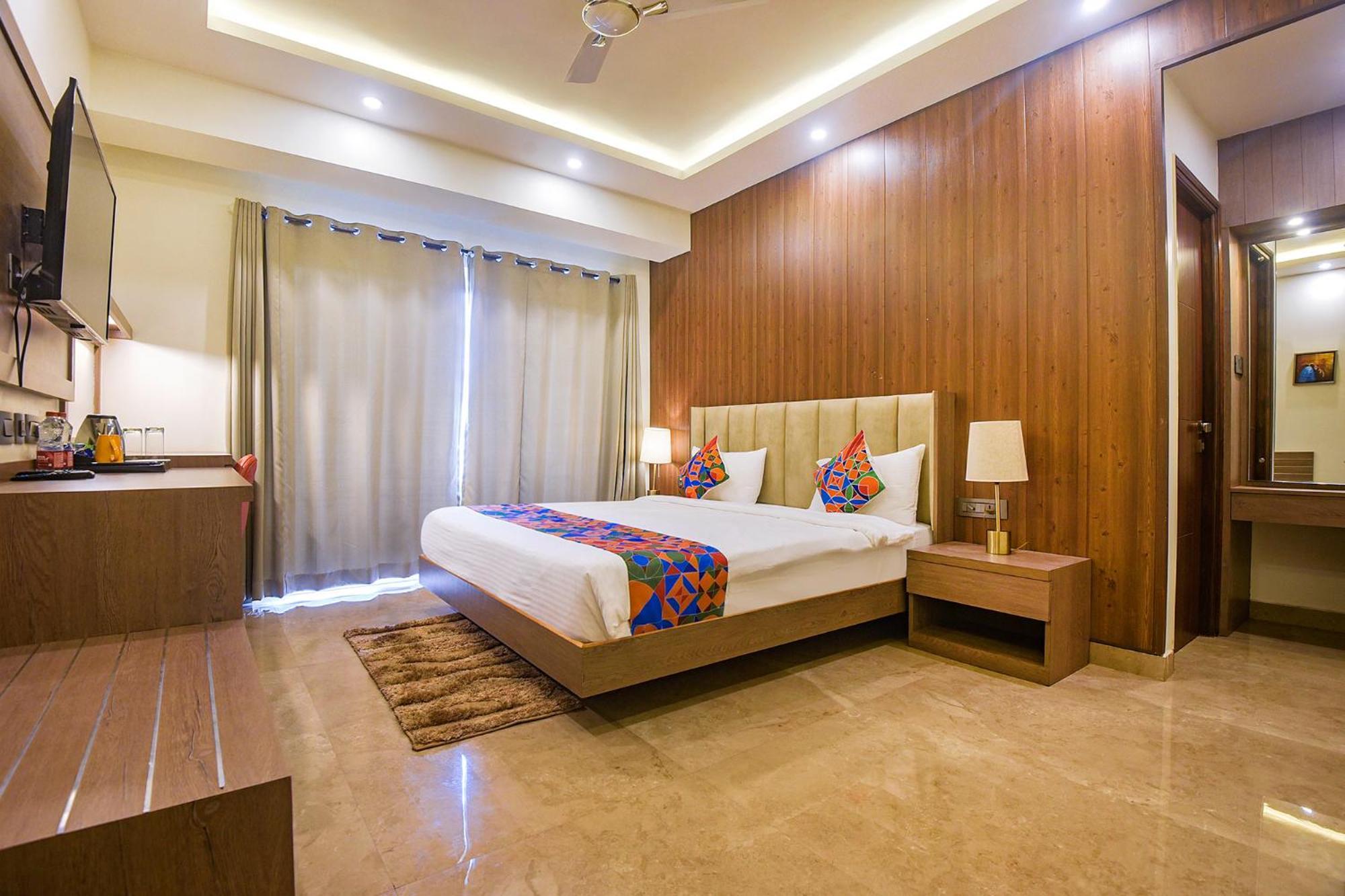 Fabhotel Prime Eleven Resorts Hotel