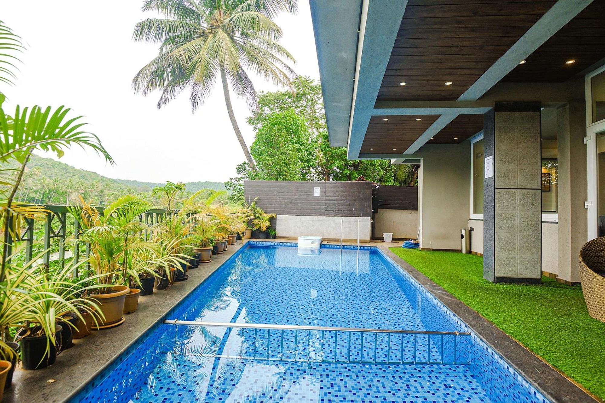 Hotel Fabhotel Prime Eleven Resorts